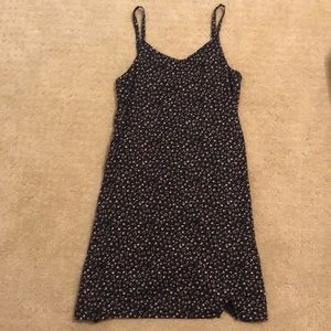 Girls floral dress with pockets